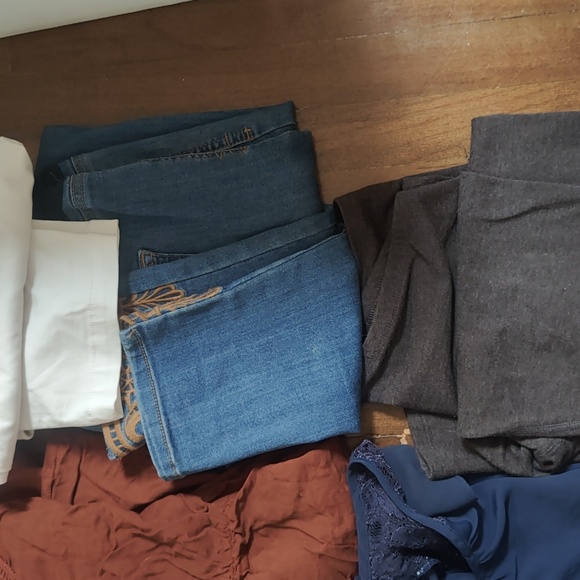 Maternity bundle - Picture 4 of 5